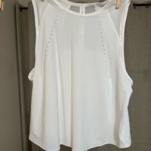 Lululemon sculpt cropped tank size 6